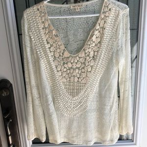 Long sleeve lace shirt